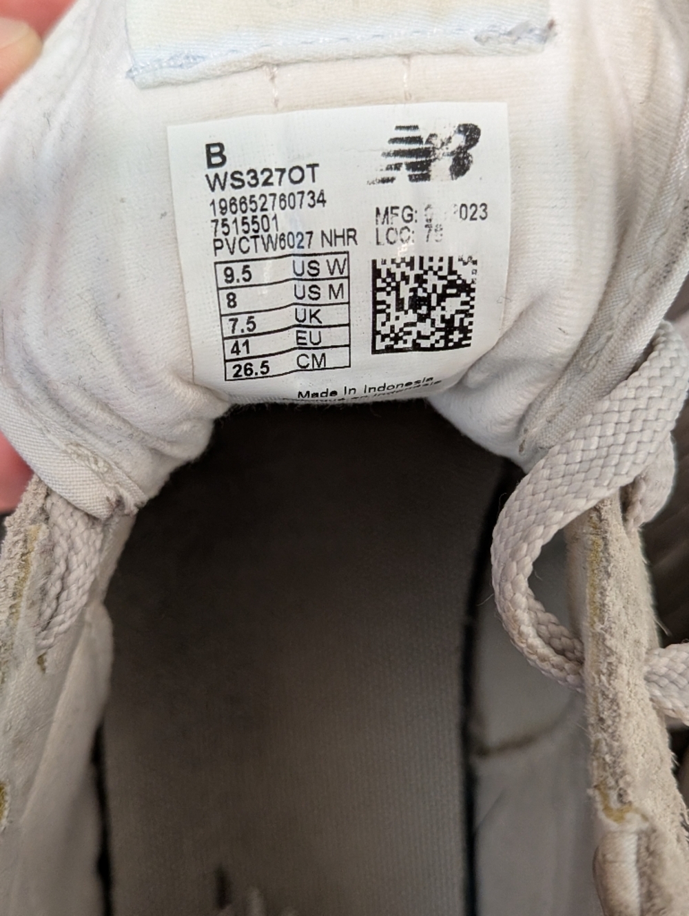 New Balance 327 Sneakers - Picture 4 of 6